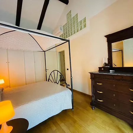 Casa Caroli, Charme E Comfort Nel Cuore Di 度假居 阿尔巴