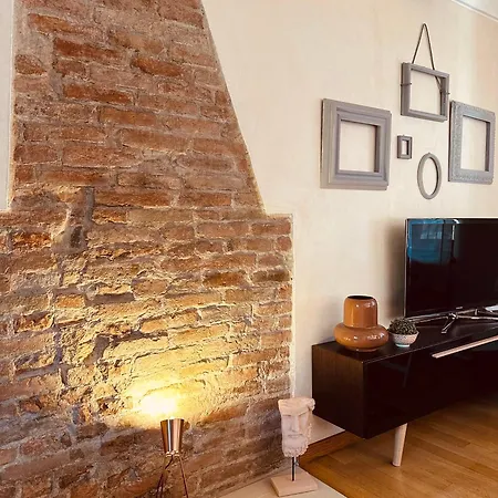 Semesterbostad Casa Caroli, Dimore Di Langa - Charme E Comfort Nel Cuore Di *