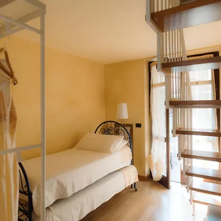 Ferienhaus Dimore Di Langa - Casa Caroli Alba (Piedmont)