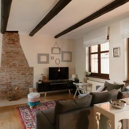 Dimore Di Langa - Casa Caroli Alba (Piedmont)